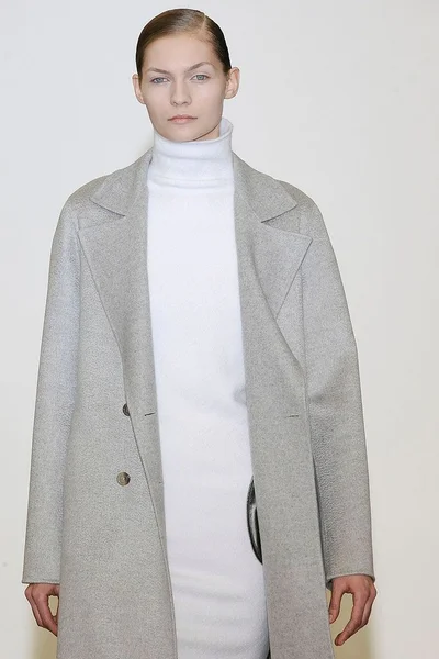 Look 2